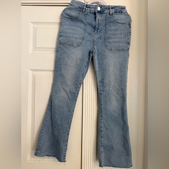 BILLIE-TO
high-rise bootcut jeans - Picture 5 of 7